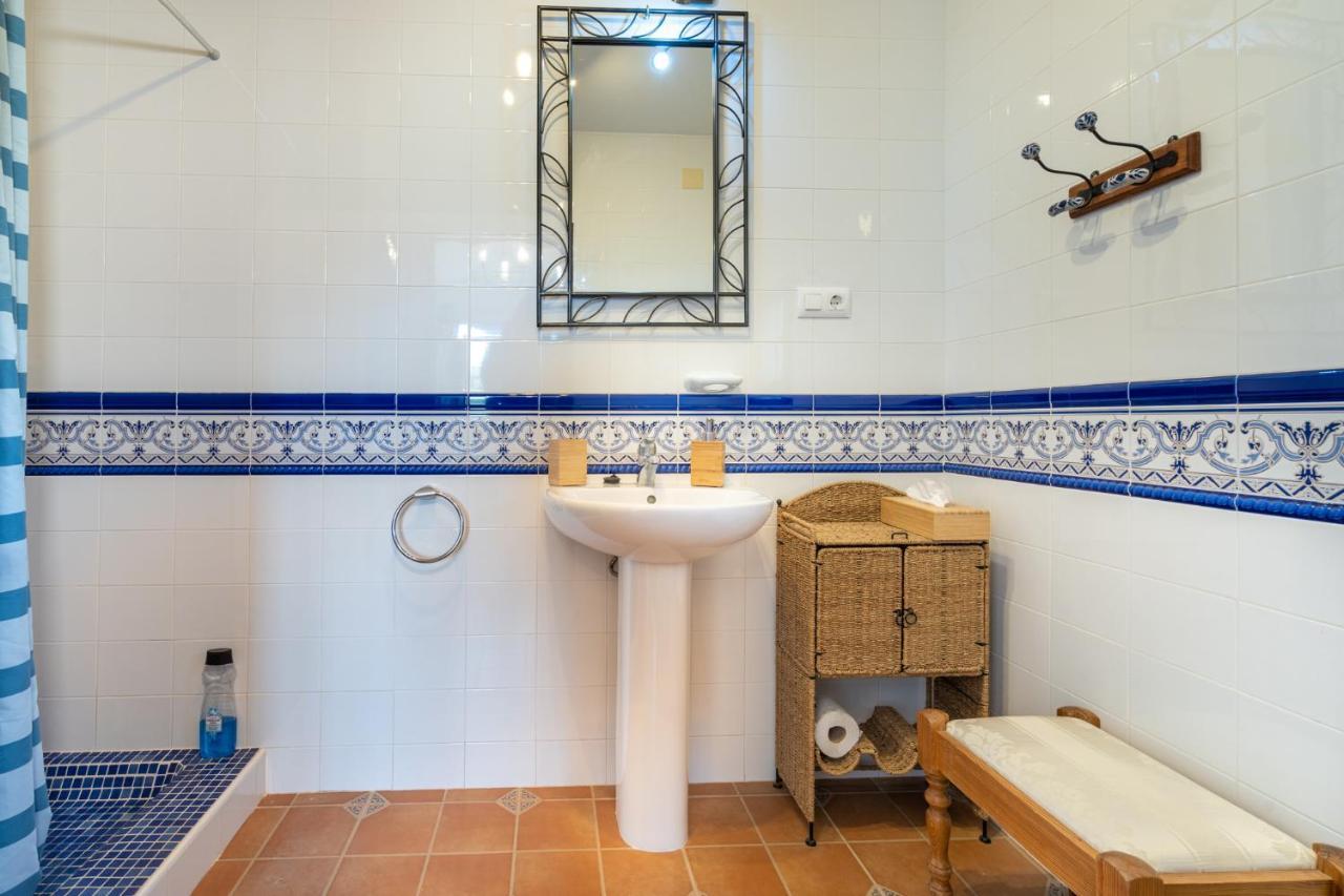 Hacienda La Buena Vida B&B En Appartementen Casita La Bruja Algarinejo Ngoại thất bức ảnh